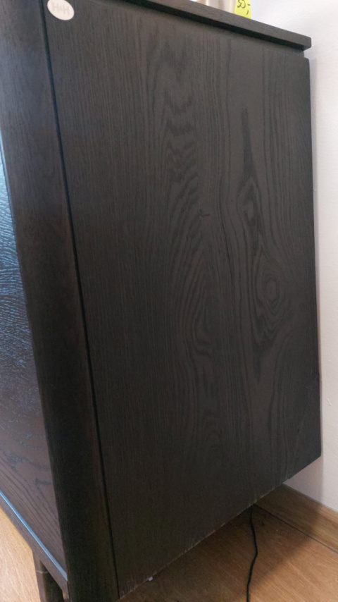 Komoda 210 cm H&H Livada Onyx Defekt na prawym boku Komoda 210 cm H&H Livada Onyx Defekt na prawym boku
