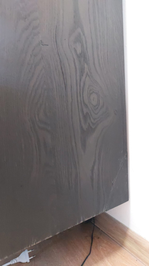Komoda 210 cm H&H Livada Onyx Defekt na prawym boku Komoda 210 cm H&H Livada Onyx Defekt na prawym boku