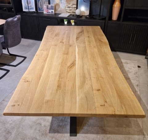 Stół dębowy 200 x 100 cm dostępny od ręki Stół dębowy 200 x 100 cm dostępny od ręki