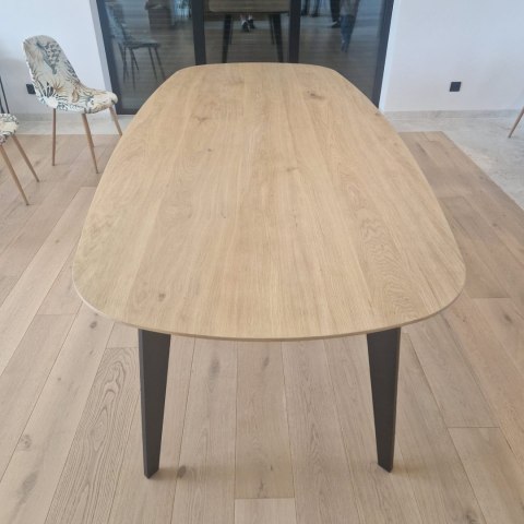 Stół Xooon Niora 240 x 115 cm Stół Xooon Niora 240 x 115 cm