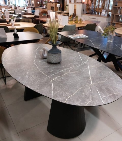 (R, od ręki) Stół Xooon Arabax 210 x 120 cm jasnoszary (R, od ręki) Stół Xooon Arabax 210 x 120 cm jasnoszary