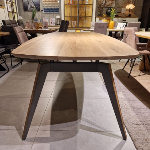( M) Stół Xooon Arvada 250 x 110 cm Oval lity dąb ( M) Stół Xooon Arvada 250 x 110 cm Oval lity dąb