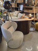 Designerski fotel wypoczynkowy SOLEE XOOON, obrotowy 360°, z poduszką lędźwiową, tkanina Luton i Cadiz, kolor kremowy