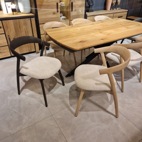 [OD RĘKI] Krzesło skandynawskie Bellami, rama z litego dębu, tkanina szenilowa Livigno - kremowy