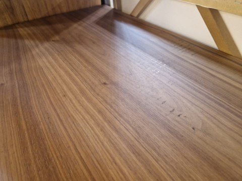 [R] Wysoka komoda Xooon Torano DEFEKT