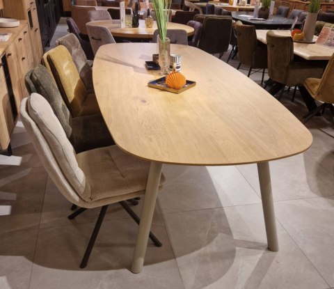 Stół jadalniany Xooon NIORA 210 x 115 cm - Dąb Naturalny Fornir Stół jadalniany Xooon NIORA 210 x 115 cm - Dąb Naturalny Fornir