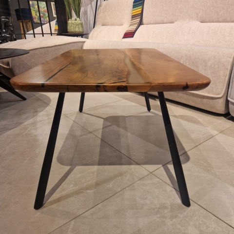 Stolik Kawowy z Litego Drewna Orzechowego z Żywicą Epoksydową 90x50 cm Stolik Kawowy z Litego Drewna Orzechowego z Żywicą Epoksydową 90x50 cm