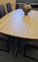 (M, od ręki) Stół Xooon Arvada 220 x 110 cm Oval lity dąb