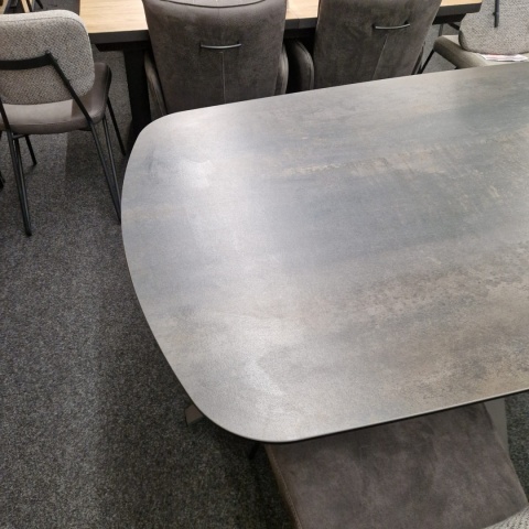 (T - od ręki DEFEKT) Stół Lazio Henders& Hazel 170 x 100 (+ 2 x 40 cm) ceramika