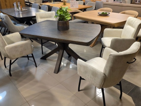 (R, od ręki) Stół rozkładany Henders & Hazel Nyon 140-190x100 cm, fornir dębowy, kolor Bazalt