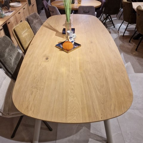 Stół jadalniany Xooon NIORA 240 x 115 cm- Dąb Naturalny Fornir Nogi Metal