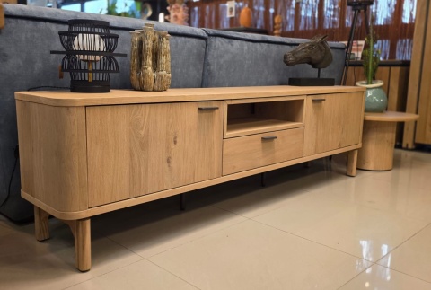 Szafka RTV ZADE 210 cm, fornir dębowy Dune, 2 drzwi, 1 szuflada, 1 nisza LED