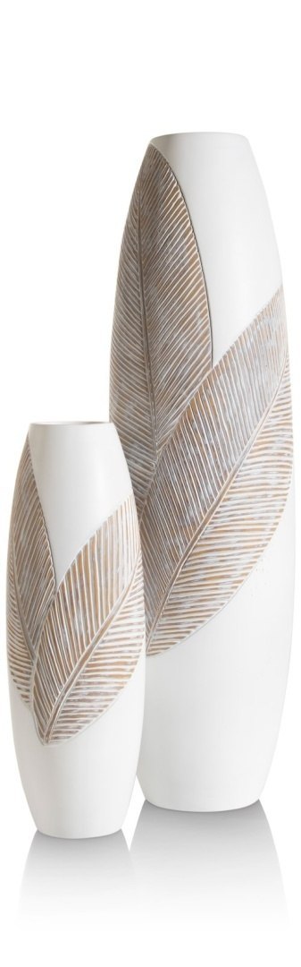[na zamówienie] Wazon JOLIE 45 cm, Polyresin Biały z Rzeźbionym Motywem Liści - Coco Maison (50031-WIT)