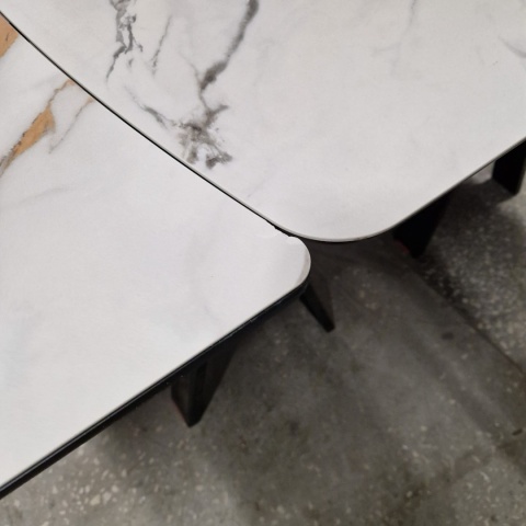 [M, Defekt #2] Stół Henders& Hazel Vegas 170+ 60 x 100 cm ceramika na szkle hartowanym