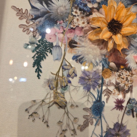 Obraz 3D Fairy Garden 50x104 cm - Suszone Kwiaty w Drewnianej Ramie | Coco Maison