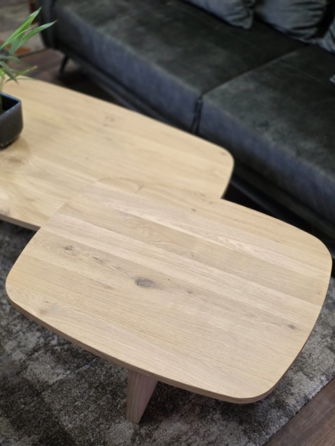 [Od ręki] Komplet stolików kawowych CASTELLO (Zestaw 2 szt.), fornir Dąb Piaskowy (Sand Oak), organiczny kształt