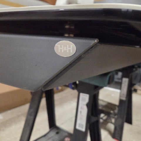 [M, defekt #1] Stół Henders& Hazel Vegas 200+ 80 x 100 cm ceramika na szkle hartowanym