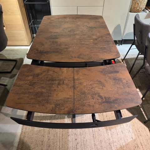 [K] Stół rozkładany PAVALON 140-190 cm - Kolor Roest (Rdza) - HPL