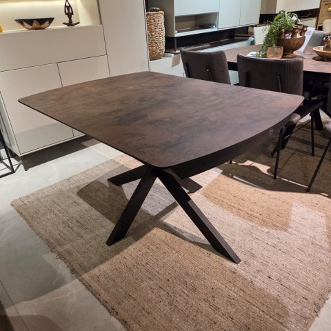 [K] Stół rozkładany PAVALON 140-190 cm - Kolor Roest (Rdza) - HPL