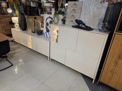 [R] Wysoka komoda Dressette Trentino 153 cm - Lakier Krem, LED, Push-to-Open