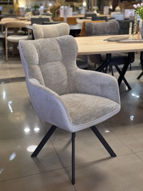 (R, od ręki) Stół Xooon Arvada 250 x 110 cm Oval lity dąb