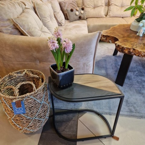 Stolik pomocniczy COCO maison LEAF 57x30 cm - drewniany blat w kształcie liścia