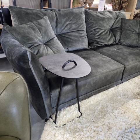 Ekskluzywny Stolik pod Laptopa MASURA - XOOON | Blat HPL (Primo Laminato), Czarny Metalowy Stelaż, kolor blaru ANTRACYT