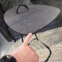 [K, defekt] Ekskluzywny Stolik pod Laptopa MASURA - XOOON | Blat HPL (Primo Laminato), Metalowy Stelaż, kolor blaru ANTRACYT