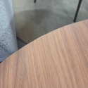 Zestaw Organicznych Stolików Kawowych PIATTO (Set 2 szt.) – Blat HPL Primo Laminato Walnut (Optyka Drewna Orzechowego)