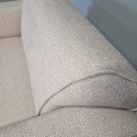 [od ręki] Nowoczesny Szeroki Fotel OASIS 1,5-osobowy Typu Loveseat – Strukturalna Plecionka – Czarne Nóżki – 135 x 90 cm