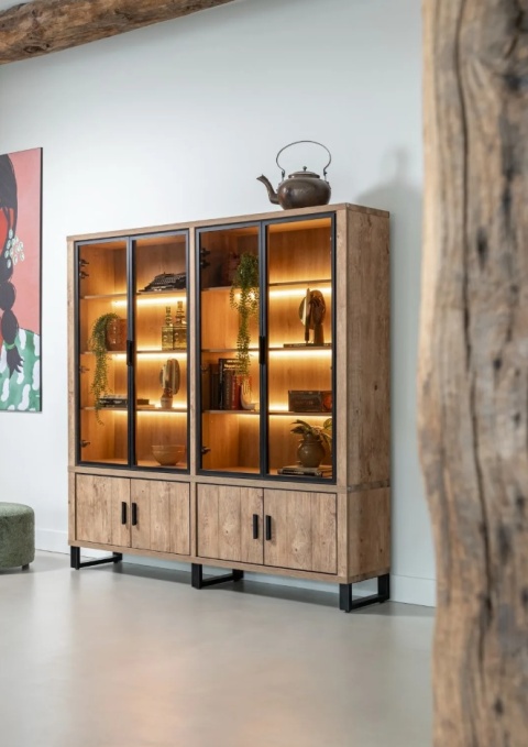 [od ręki] Kredens / Witryna PAVAROTTI 210 cm – Barnwood & Primo Laminato (HPL) – Zintegrowane Oświetlenie LED – Metalowe Detale