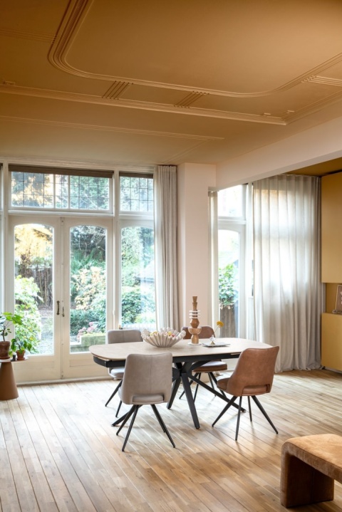 [fabrycznie nowy] Ekskluzywny Rozkładany Stół Ceramiczny LATTINA 200-300 cm – Blat Ceramic Oak Natural – Czarne Metalowe Nogi