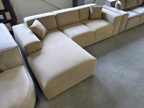 Narożnik w kształcie litery L MILANO LOUNGE (lewy) – beżowa tkanina strukturalna, niski profil