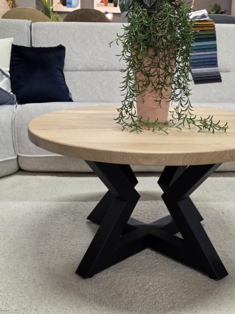 Stolik kawowy OAKLINE (Średnica 90 cm) – lity dąb 4 cm, gwiazdowata podstawa czarna (Star / Gwiazda)