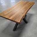 [PRZYKŁADY REALIZACJI] Stół dębowy MASIV – 160 x 80 cm, lity dąb 5 cm, kolor c3, czarne nogi metalowe