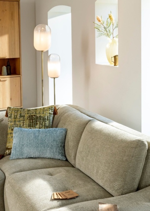 Lampa podłogowa /COCOmaison MILKY – szklane klosze z gradientem i złoty metal (wysokość 165 cm)