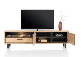 [od ręki] Szafka RTV z oświetleniem LED OSTRAVA (200 cm) – Primo Laminato, Oak Naturel Vintage / czarny metal