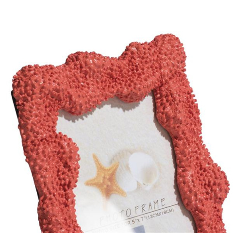 COCOmaison Coral ramka na zdjęcie 18 x 23 cm COCOmaison Coral ramka na zdjęcie 18 x 23 cm